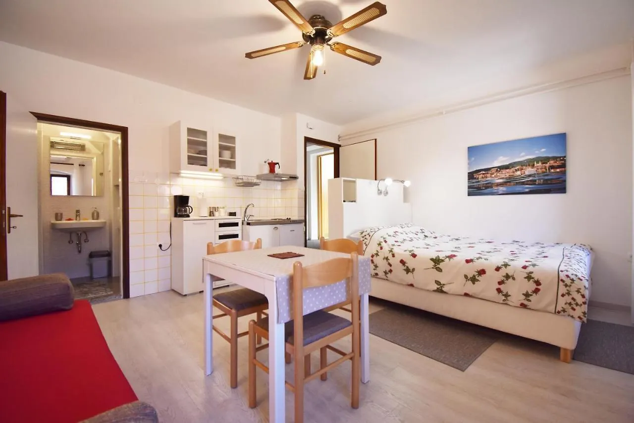 Studio Apartments Skoric Opatija Volosko