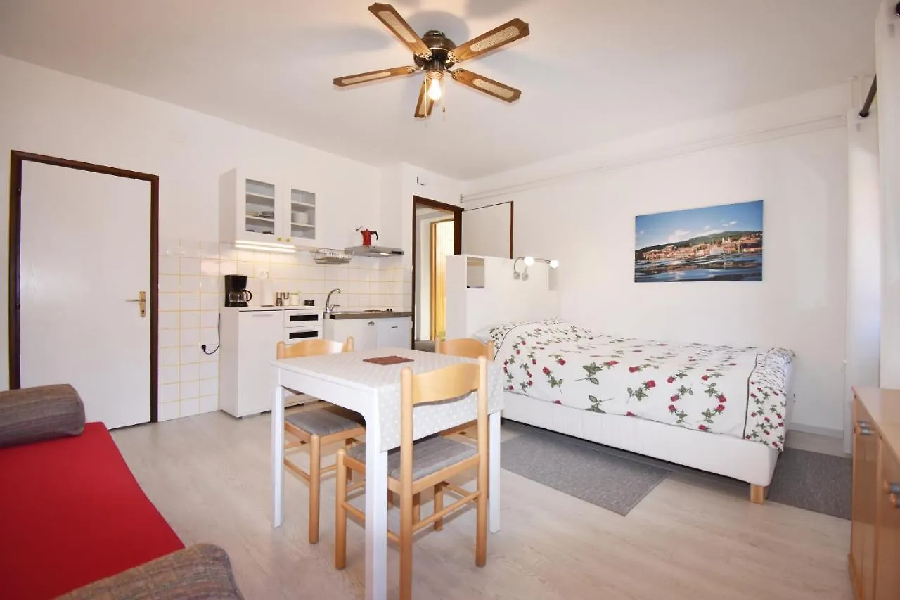 Studio Apartments Skoric Opatija Volosko