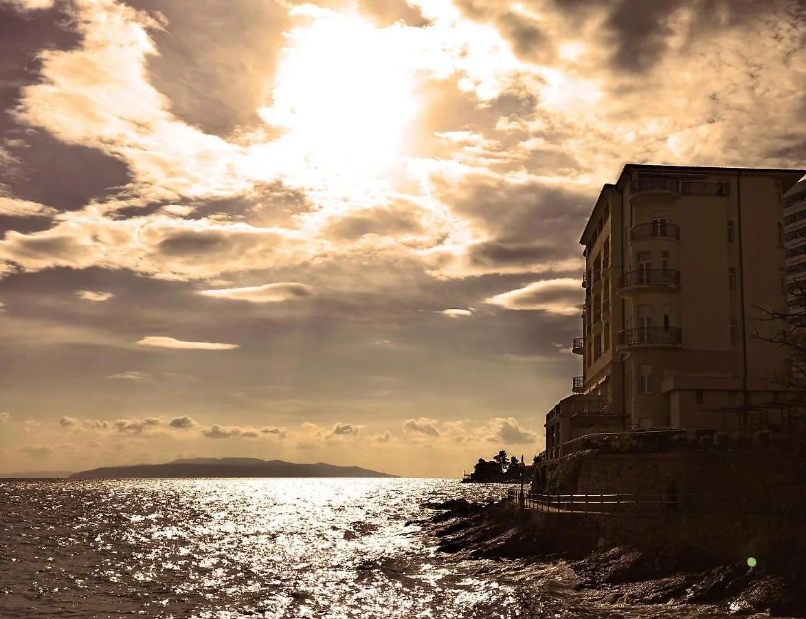 Studio Apartments Skoric Opatija Volosko