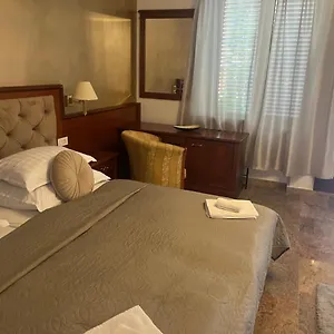 Royal Apartman