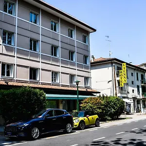 https://vienna-venice.hotelinveneto.com